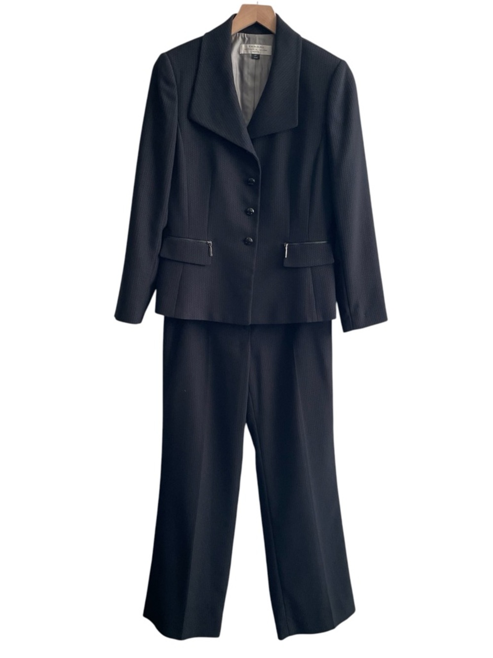 Tahari Arthur S. Levine Textured 2 Piece Pantsuit 6P